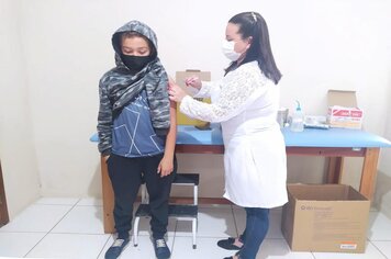 Guaraqueçaba retoma a vacinação de adolescentes de 12 a 17 contra covid-19